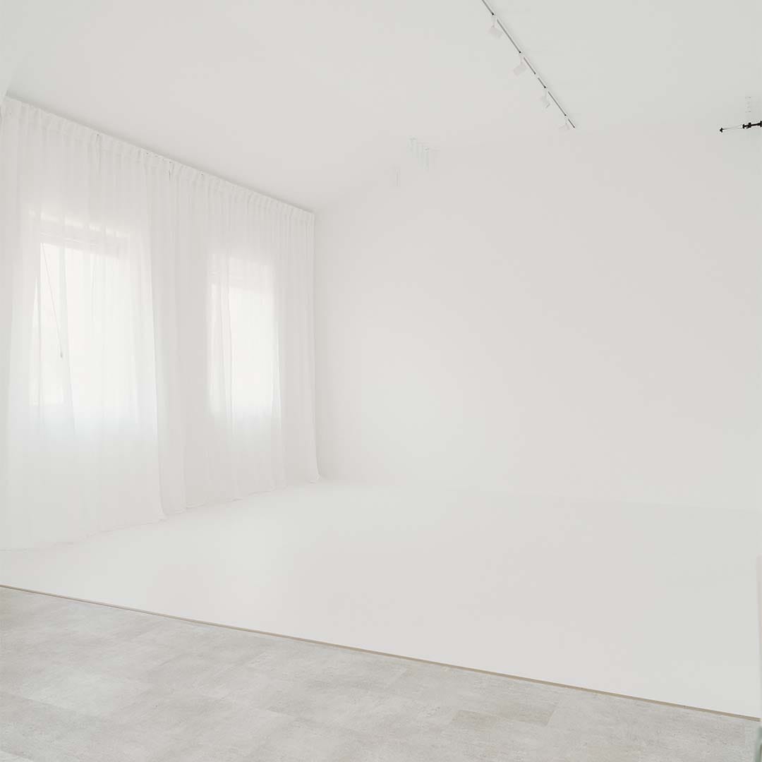 studio (1)